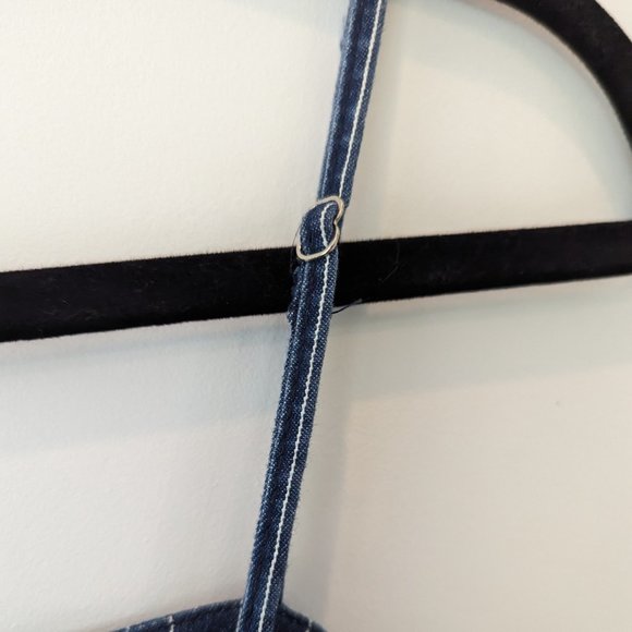 Forever 21 Denim Jumper Size Large - Picture 3 of 3